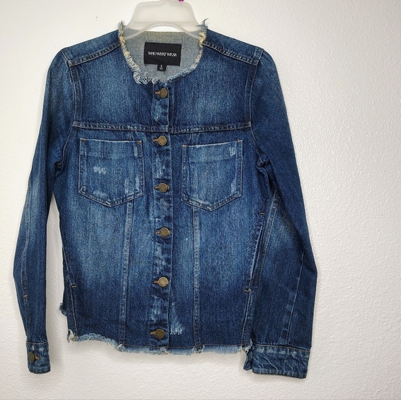 Who What Wear Jackets & Blazers - Who What Wear Denim Jacket Women’s Small Raw Hem Button Front Blue